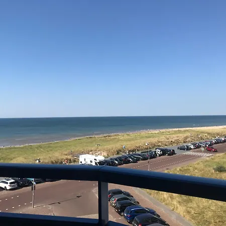 Meerblick Atlantis 17 C *