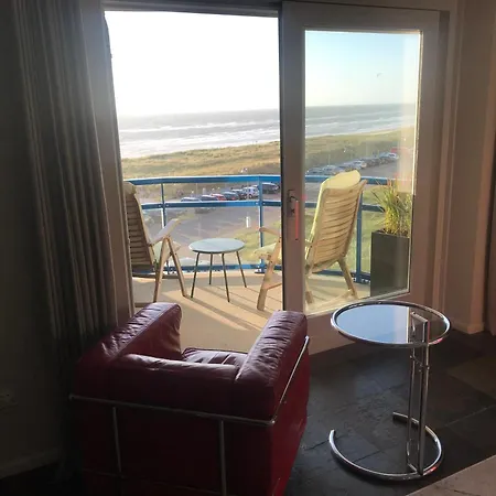 Meerblick Atlantis 17 C *