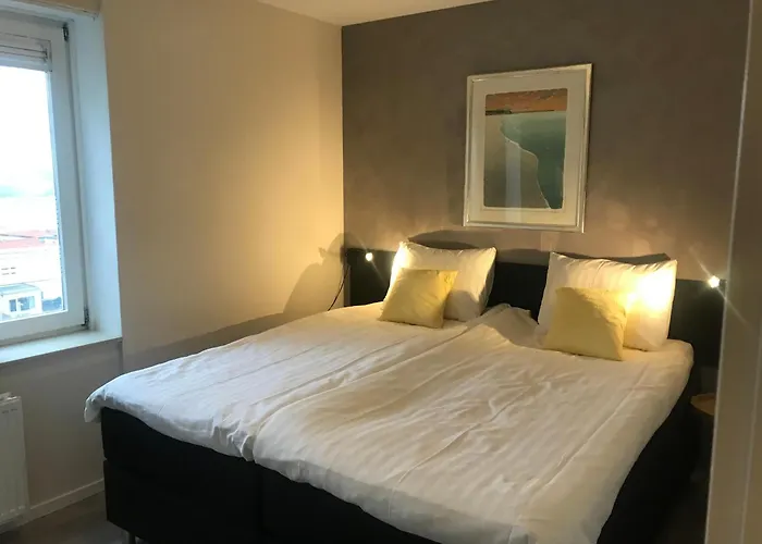 Meerblick Atlantis 17 C *